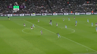 足球欧冠淘汰赛对阵激烈，主帅直言无弱旅