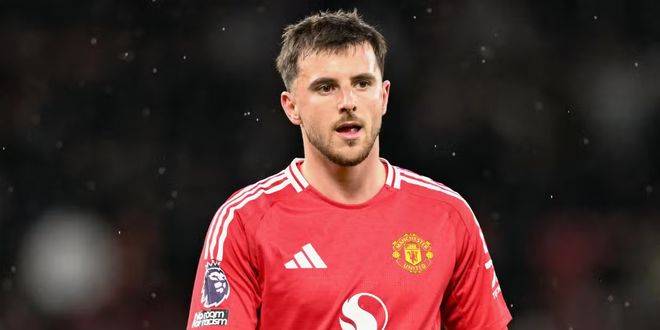 斯基拉：尤文正在研究冬窗签中卫，但补强中场依然是主要目标