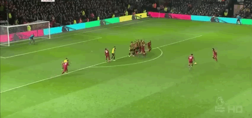 卫报：热刺有意富勒姆左后卫罗宾逊，也会寻找一名攻击型中场